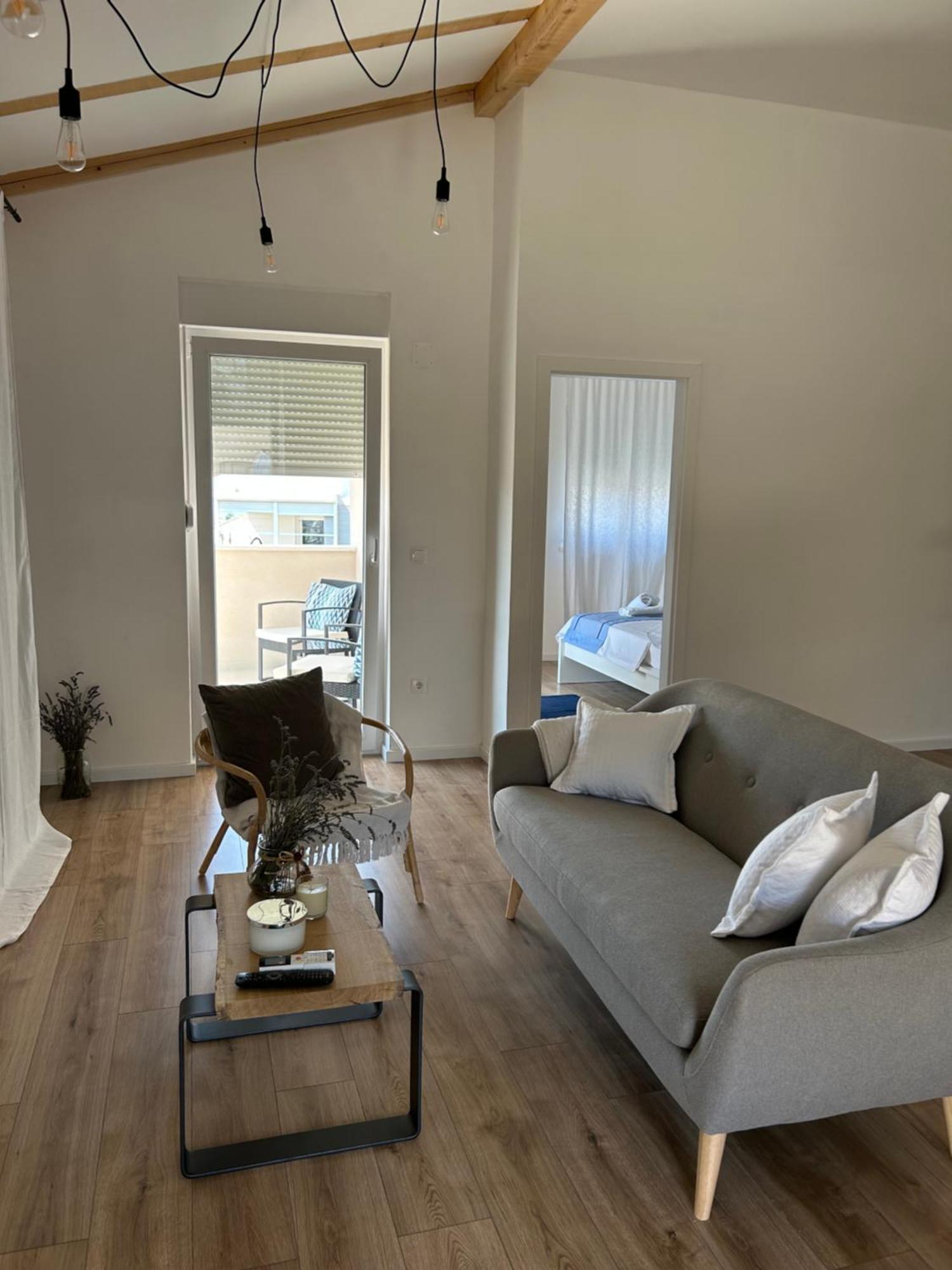 Twenty-Punat Apartments Exterior photo